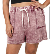 Load image into Gallery viewer, Curvy Acid Wash Drawstring Shorts
