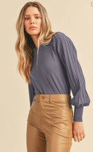 Load image into Gallery viewer, Classic Stripe Texture Pullover
