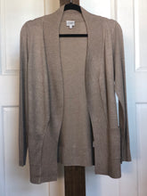 Load image into Gallery viewer, Open Cardigan
